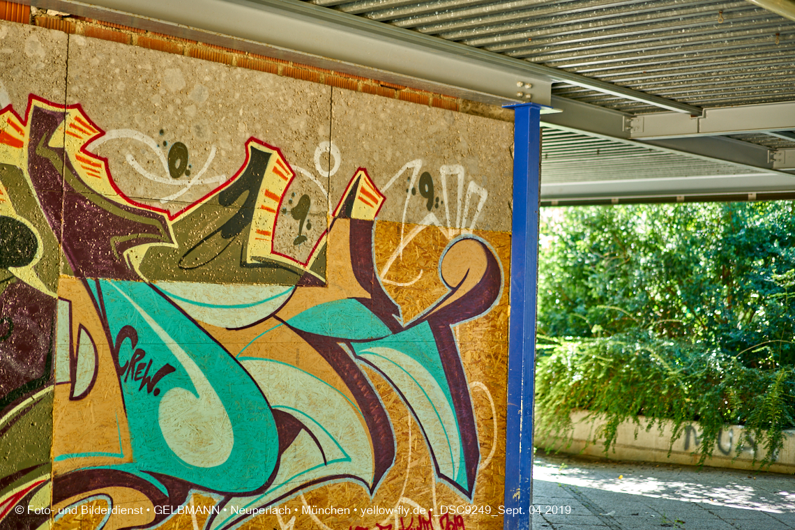 04.09.2019 - Einkaufs- und Wohnzentrum Quiddestraße in Neuperlach